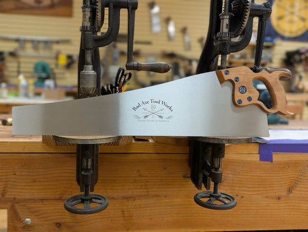 Bad Axe D8 24" Cross-Cut 9 PPI Panel Saw- Regular